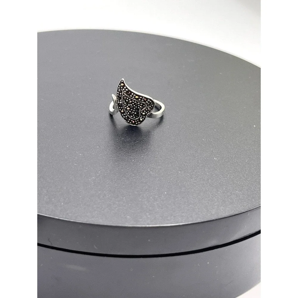 Marsala Marcasite 925 Sterling Silver Leaf Swirl Ring 3 grams Sz 6.75